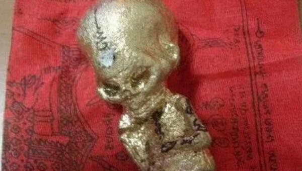 如何判断身边有小鬼（养小鬼的人皮肤发黑）(4)_