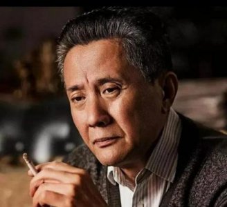 ​跟领导在一起聊天聊什么话题好(单独和领导聊天的话题)