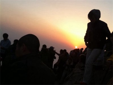 ​夜爬泰山从哪个口入 要注意什么