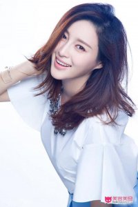 ​高露资料，高露介绍名字