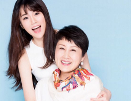 张可盈爸爸张健全资料照片(张可盈父母是谁)