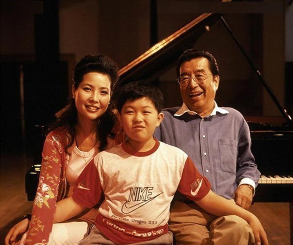 金铁霖李天一，金铁霖的老婆(金铁霖是谁啊)