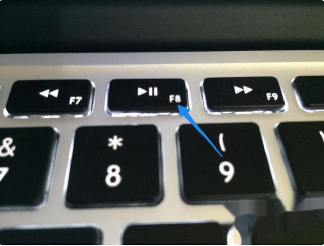 宏基电脑突然开不了机咋办（宏基笔记本黑屏如何解决）(1)