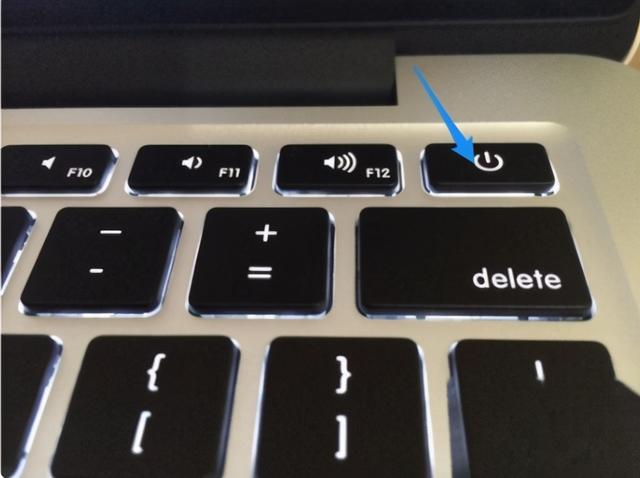 宏基电脑突然开不了机咋办（宏基笔记本黑屏如何解决）(3)