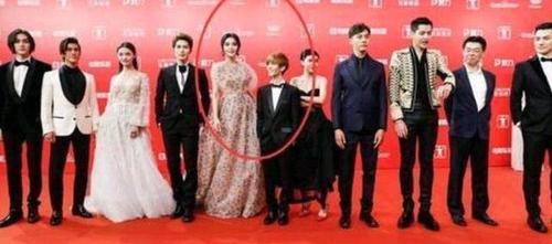 郭敬明身高对比图，郭敬明身高体重,本文共（4096字）