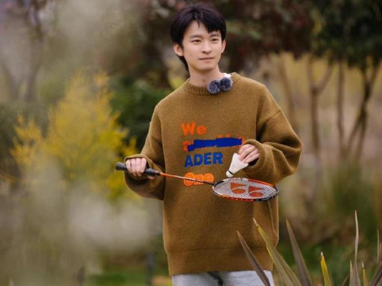 嘉行前艺人「捧不红的5位男演员嘉行一哥太低调京圈少爷戏路窄」