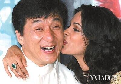 成龙老婆，贾玲为什么捧张小斐,本文共（3163字）