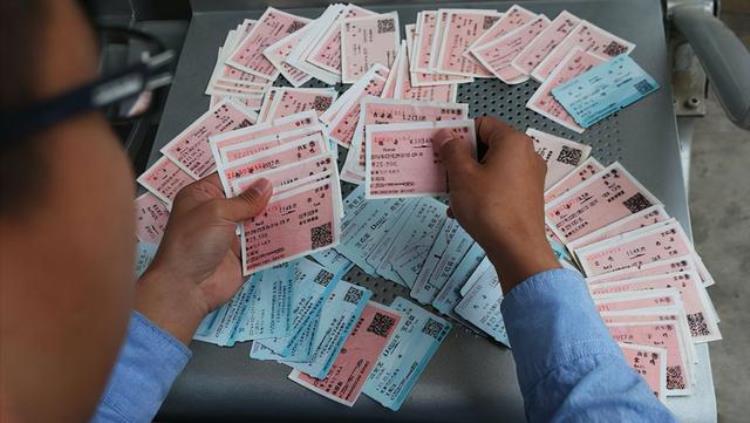 买了电子票是否要取票「购买电子客票需要取票吗有2个情况需要精明人一般会这样做」