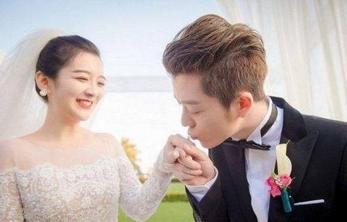 王栎鑫老婆是谁什么时候结婚的(王栎鑫在哪结的婚)
