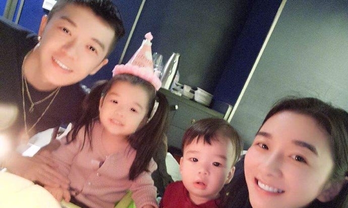 王栎鑫老婆是谁什么时候结婚的(王栎鑫在哪结的婚)