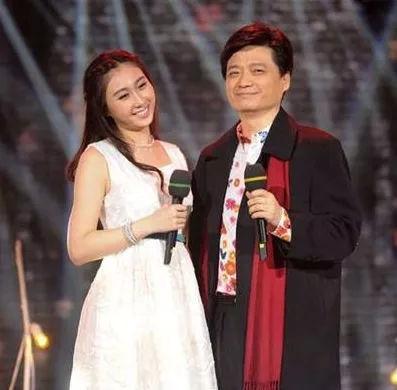 崔永元老婆，崔永元为什么要撕范冰冰,本文共（1789字）