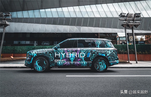 新车路测为啥要伪装？不伪装等于“裸奔”，一套谍照能卖上万欧元