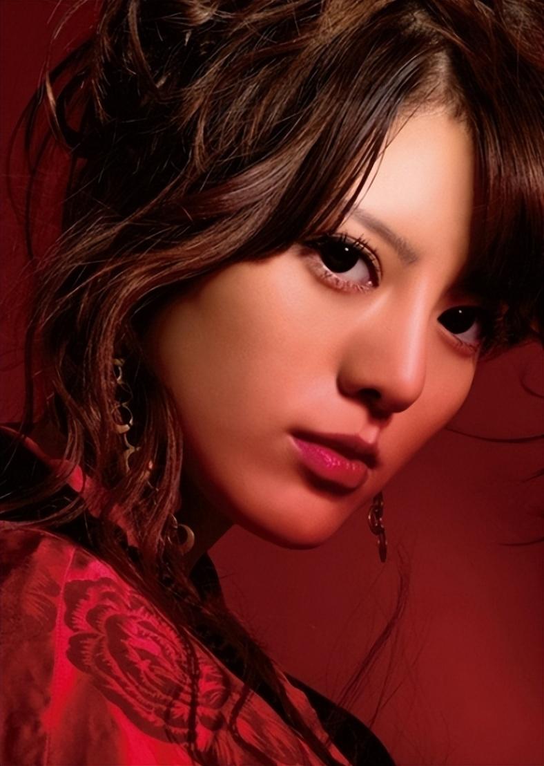 阿兰达瓦卓玛的感情经历（亚洲小天后阿兰达瓦卓玛资料简介）