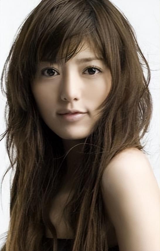 阿兰达瓦卓玛的感情经历（亚洲小天后阿兰达瓦卓玛资料简介）