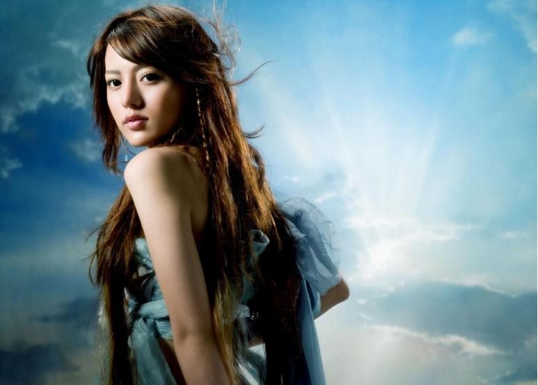 阿兰达瓦卓玛的感情经历（亚洲小天后阿兰达瓦卓玛资料简介）