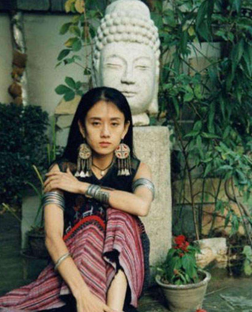 舞蹈家杨丽萍资料介绍（杨丽萍和前夫刘淳晴离婚20年）