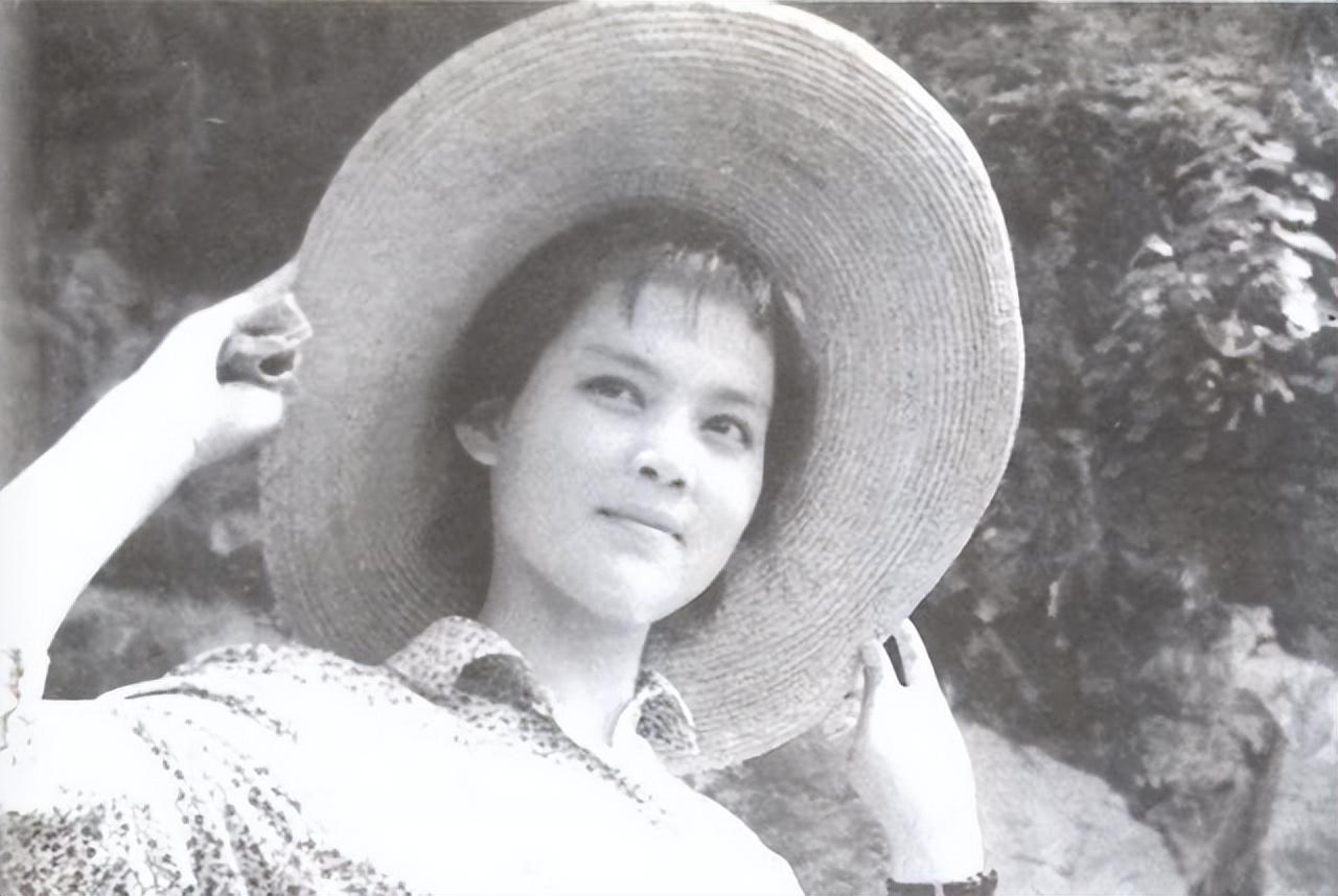 著名演员潘虹哪年出生（演员潘虹资料简介）