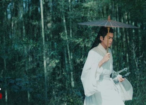 黄子韬家很有钱吗（10位家里富得流油的明星）