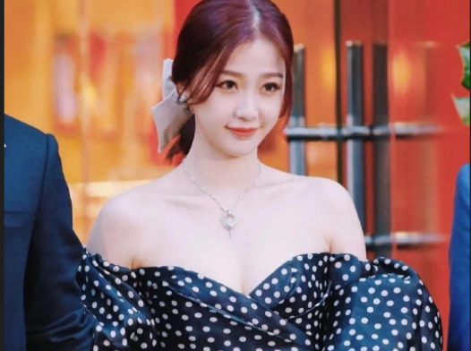 黄子韬家很有钱吗（10位家里富得流油的明星）