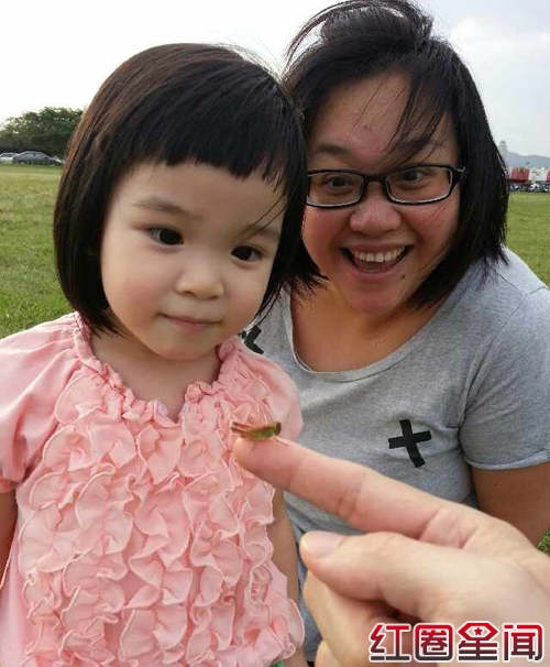 钟欣凌老公陈清河个人资料微博被揭 女儿可爱照片曝光