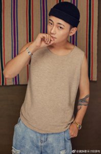 ​才旺罗布和索朗旺姆是什么关系,才旺罗布身高有一米六吗　本文共（1032字）