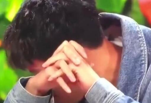 王牌对王牌秦俊杰是哪一期 秦俊杰哭了原因是看了这个视频