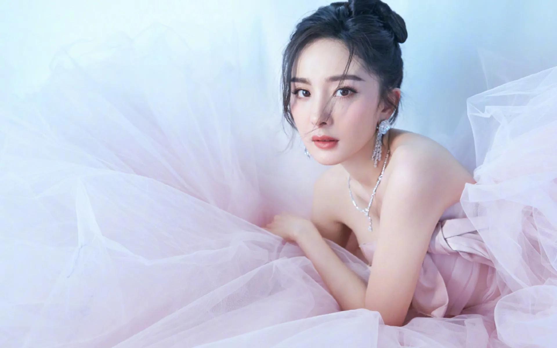 杨幂跟刘恺威什么时候离的婚呢 从结婚到离婚经历了什么