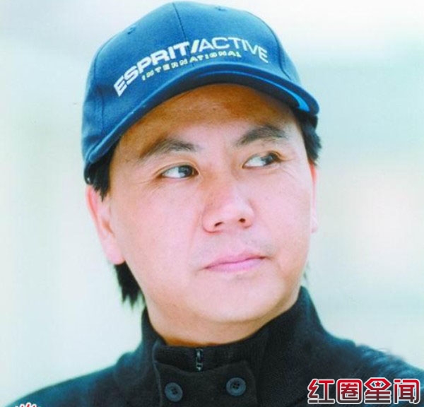 亿万富豪贾云 痴迷扮演毛泽东受称赞