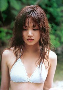 ​新垣里沙(RisaNiigaki)个人资料写真作品