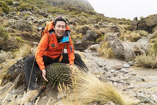 窦骁个人资料写真作品