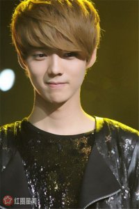 ​鹿晗自曝感情状况鹿晗喜欢迪丽热巴吗