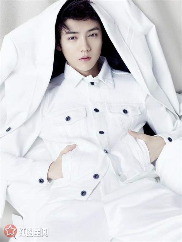 鹿晗自曝感情状况 鹿晗喜欢迪丽热巴吗