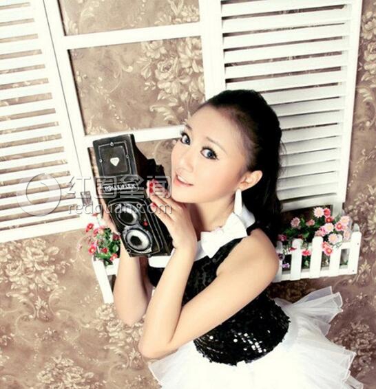 单舒仪胸围多少 单舒仪大胸照