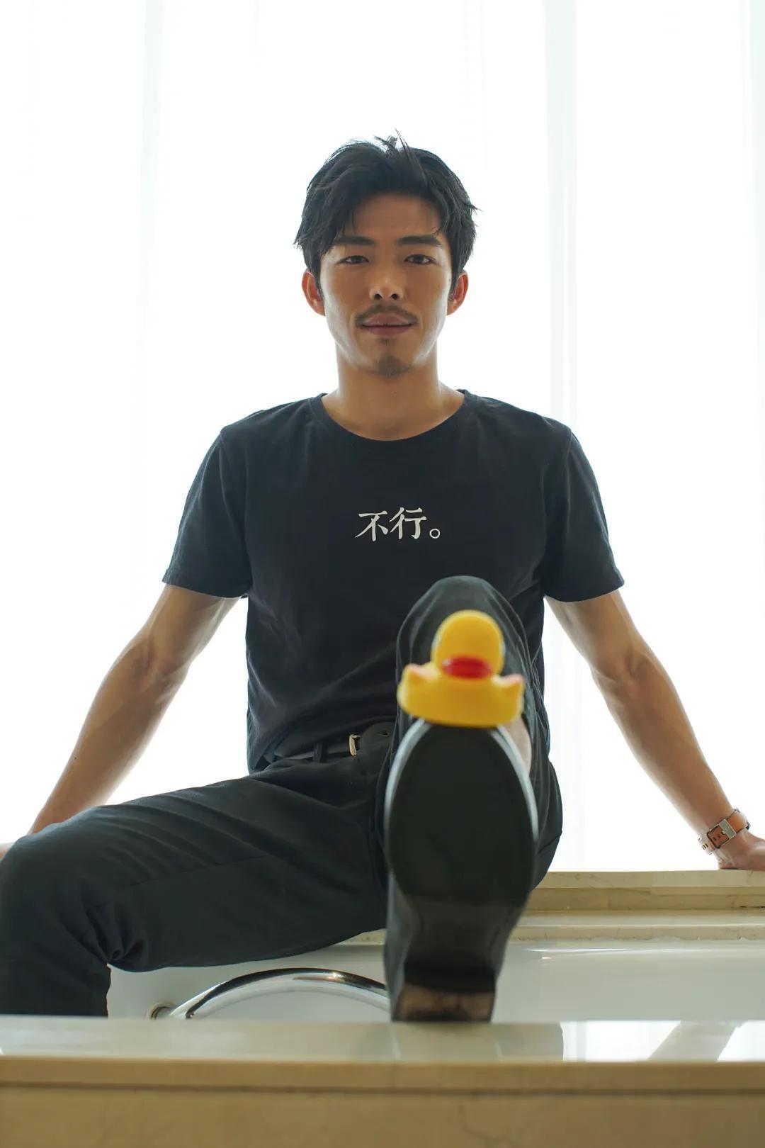 章宇个人资料写真作品