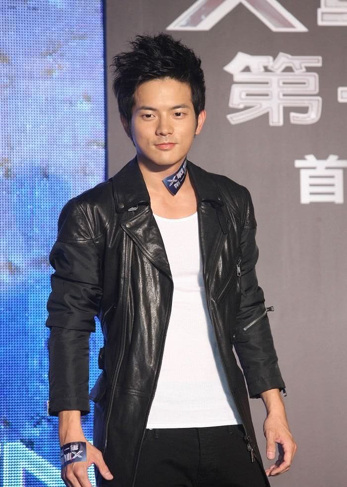 王宥胜个人资料写真作品