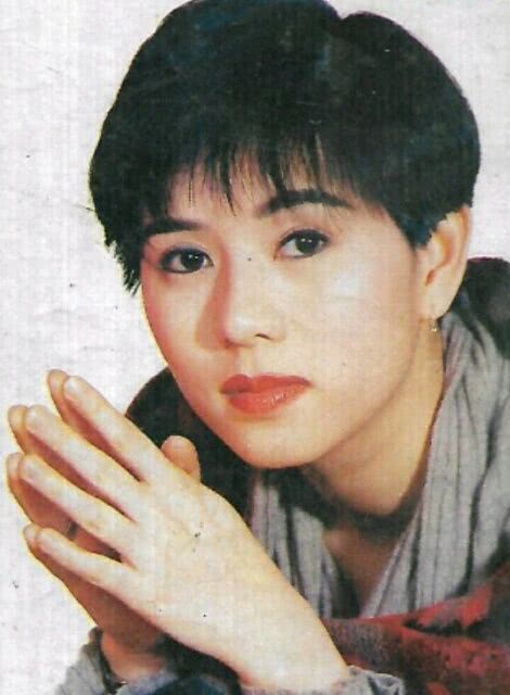 罗慧娟个人资料写真作品