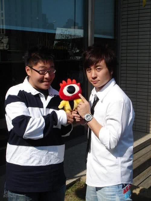 郝劭文个人资料写真作品