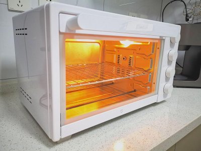 ​空气炸锅和电烤箱的区别在哪里（生活中哪个更实用）