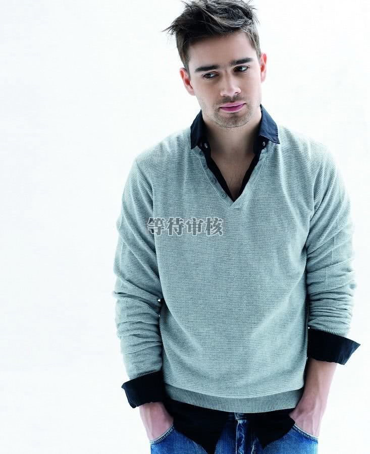 皮欧特·费奥多罗夫个人资料写真作品