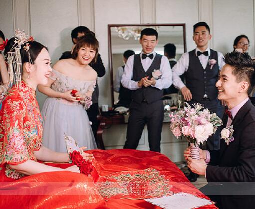 快乐星球丁凯乐结婚 童年男神要做爸爸了他今年多大