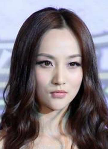 莫熙儿个人资料写真作品