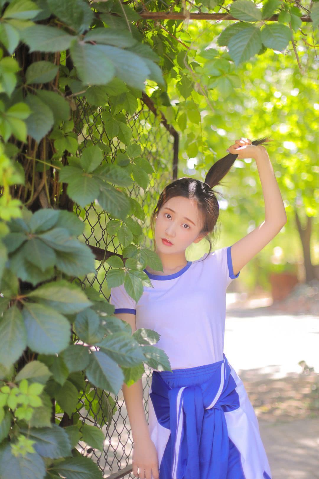 莫熙儿个人资料写真作品