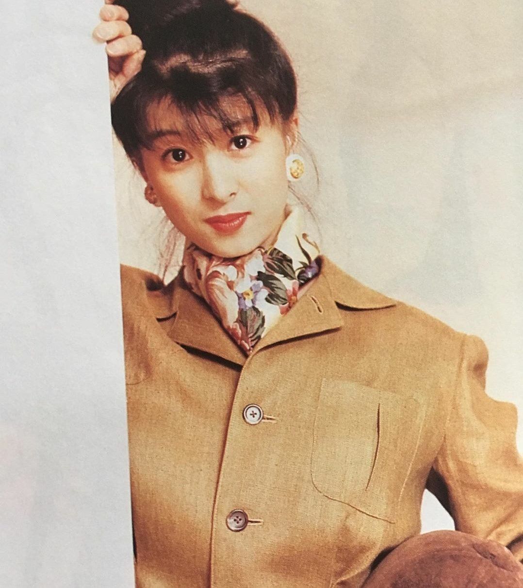 河合奈保子个人资料写真作品