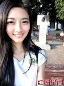 ​台湾超模吴宜桦被老外跟踪其透视内衣照曝光揭个人资料