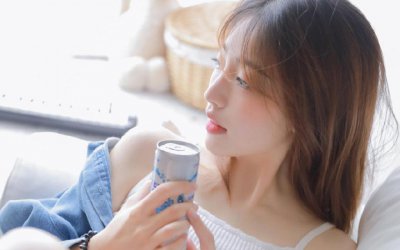 ​女朋友晚上睡不着觉怎样去哄（怎么去哄女朋友睡觉）