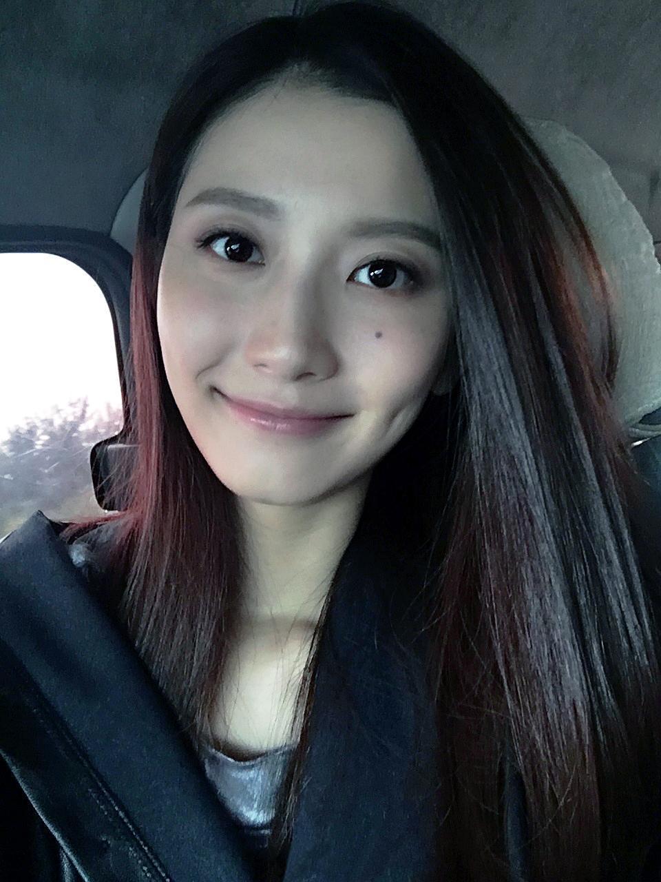 蒲萄个人资料写真作品