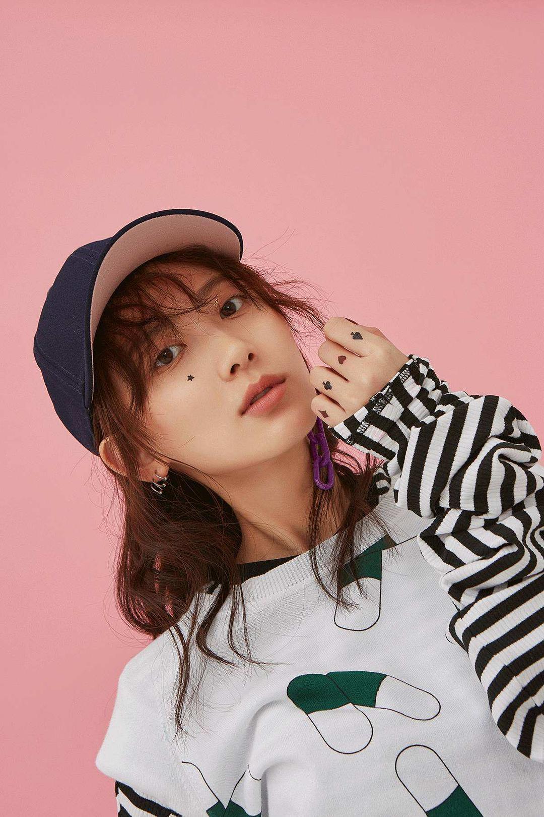 蒲萄个人资料写真作品