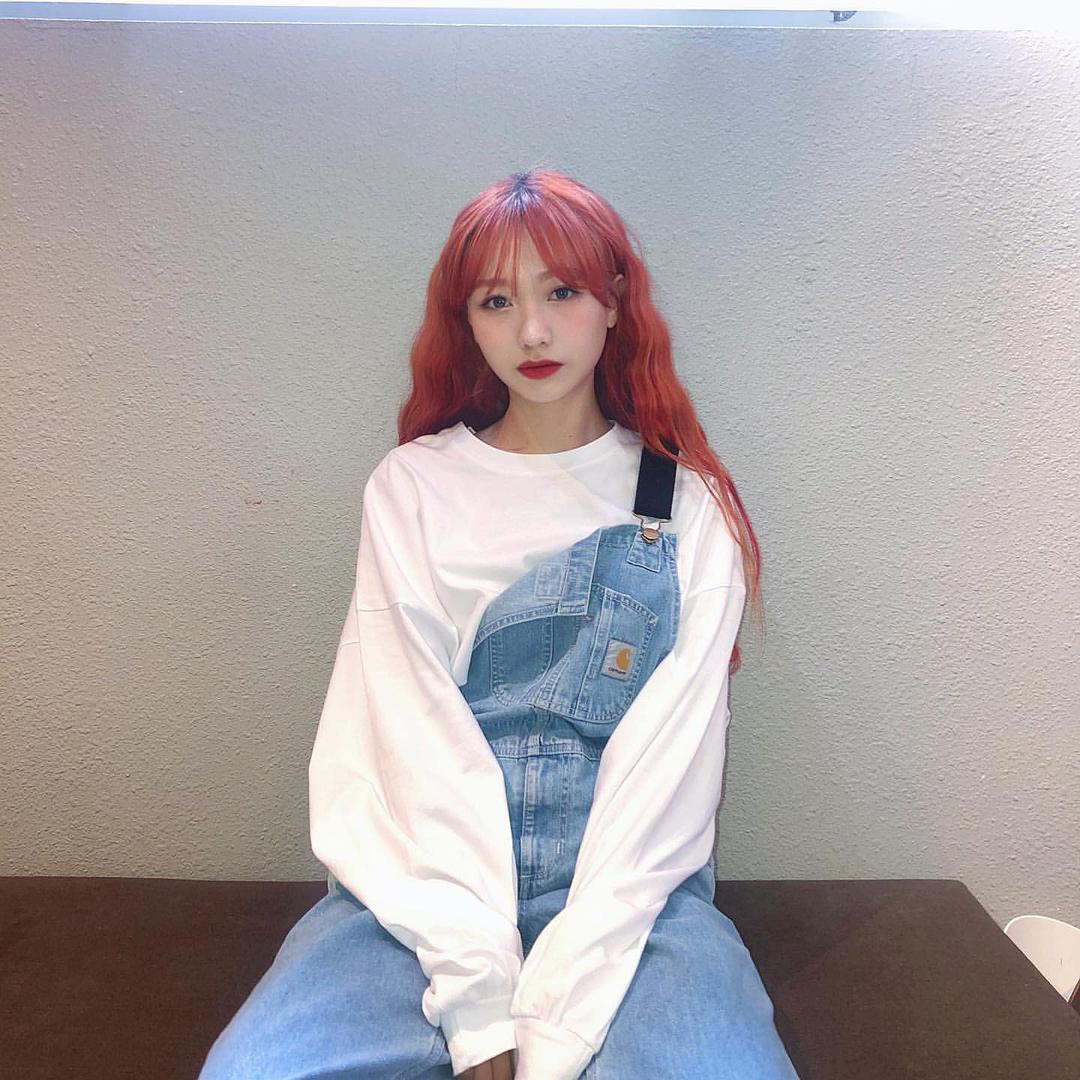 柳洙正个人资料写真作品