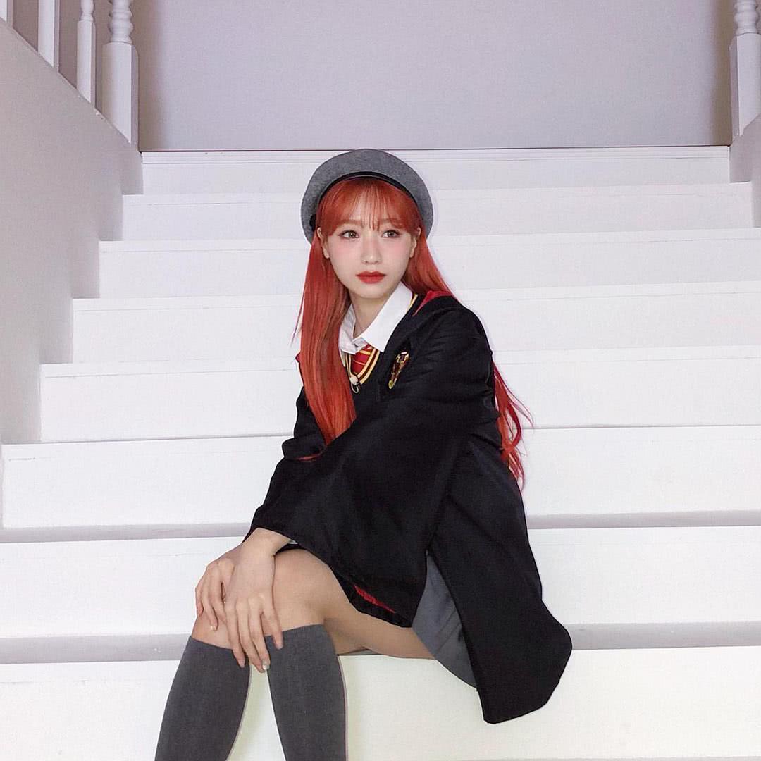 柳洙正个人资料写真作品