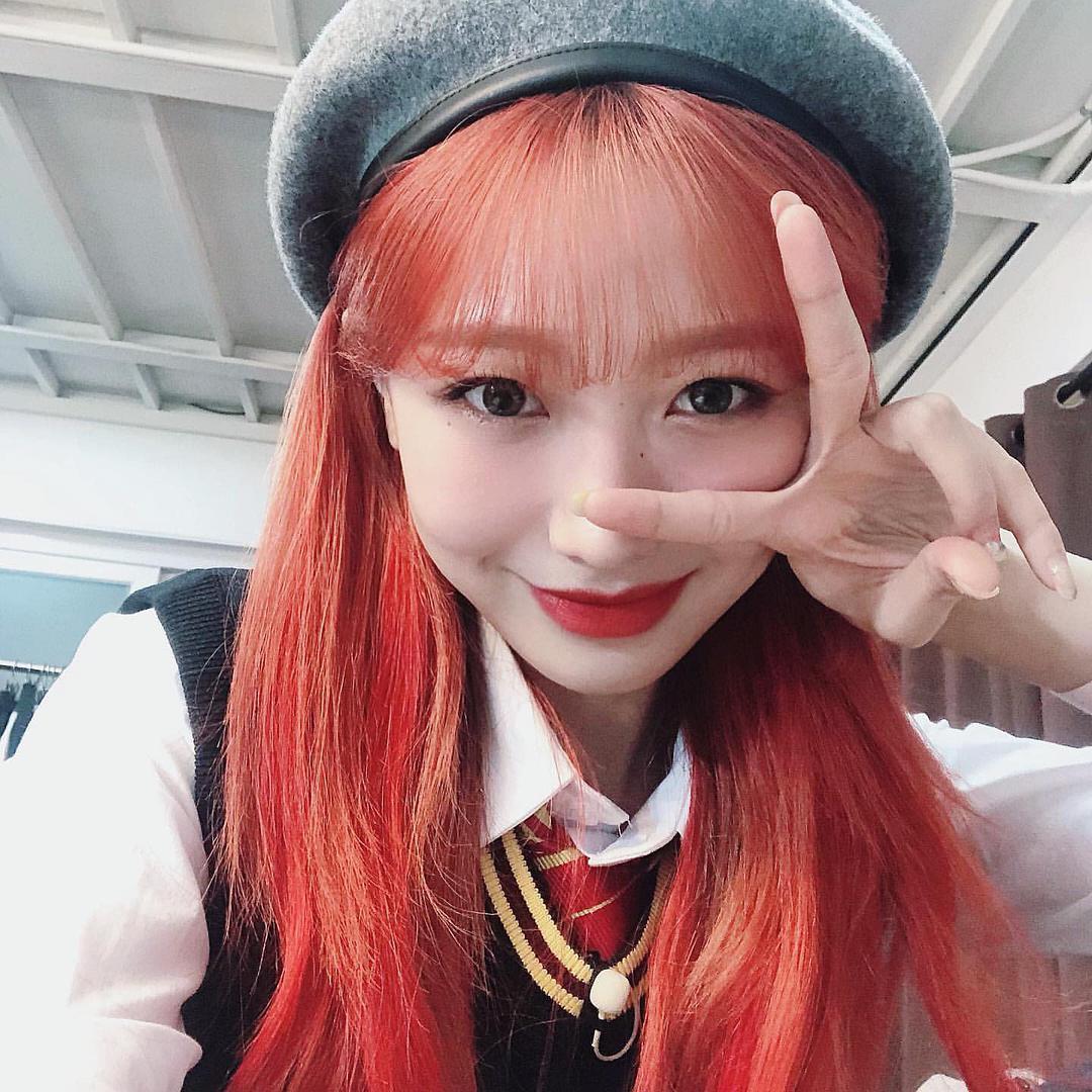 柳洙正个人资料写真作品